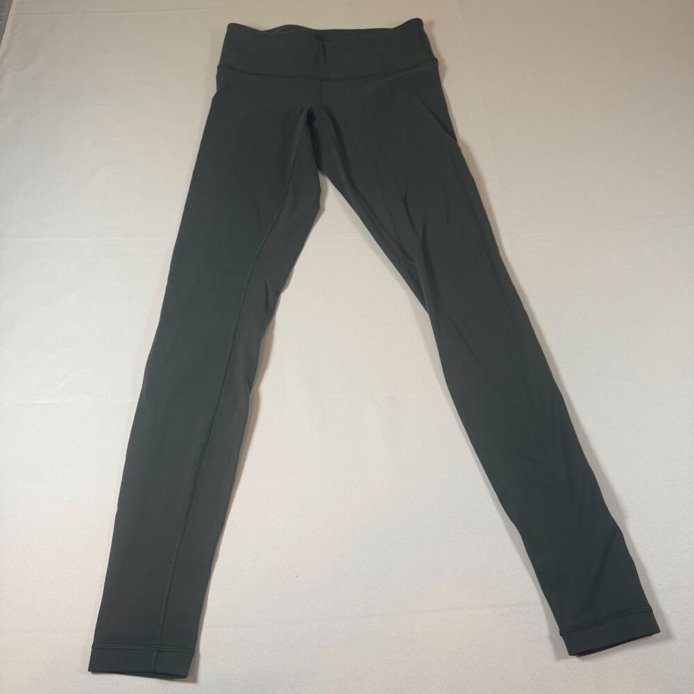 Lululemon hunter green leggings good condition size 6